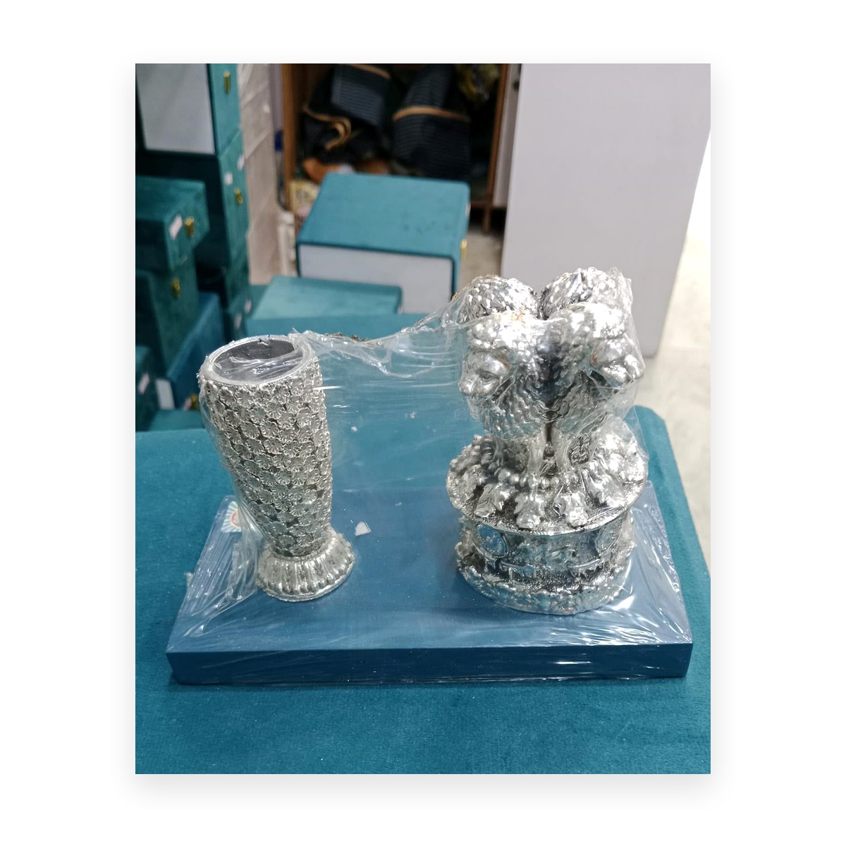 CRESTORA 999 Silver Plated Premium Gift Article