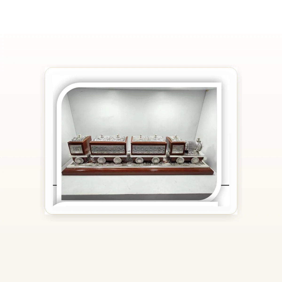 CRESTORA 999 Silver Plated Train Decorative Showpiece