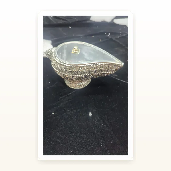 CRESTORA 999 Silver Plated Fancy Dry Fruit Box
